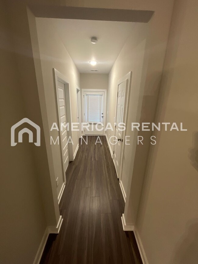 Building Photo - Home for Rent in Oak Grove, AL!!! Available to View Now!