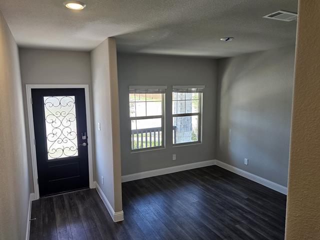 Building Photo - 1301 Corkwood Dr