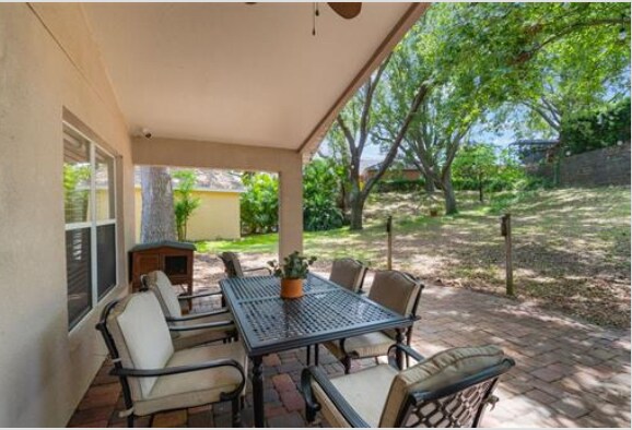 Building Photo - 17410 Woodfair Dr