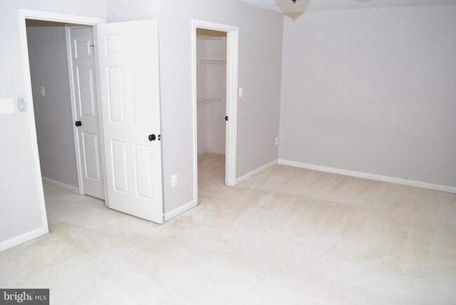 Building Photo - 1725 Emory St