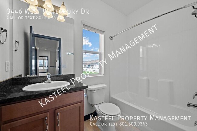 Building Photo - 3446 W Waterbury Dr