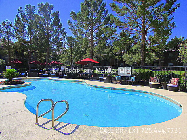 Building Photo - 555 E Silverado Ranch Blvd