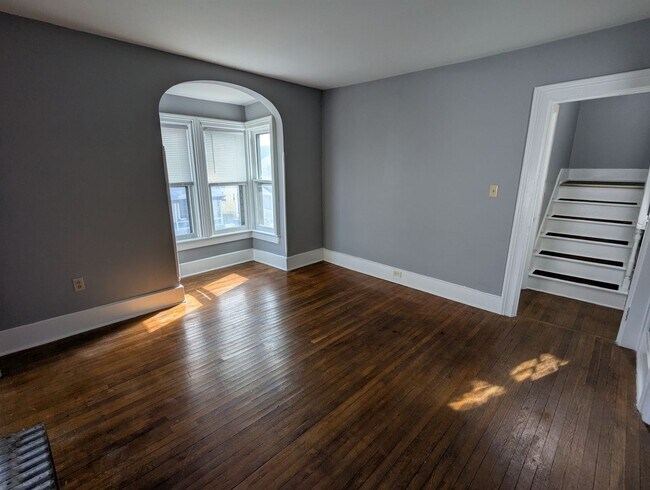 Building Photo - 31 Central Ave