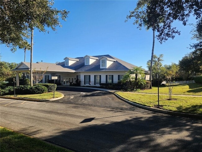 Building Photo - 24921 Pine Hill