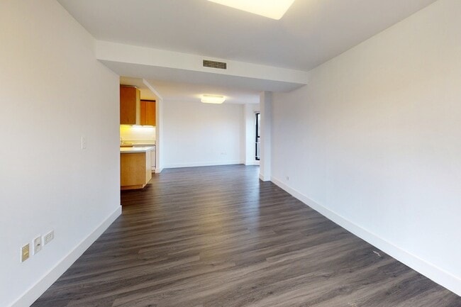 Floorplan - 1400 E. 57th Street
