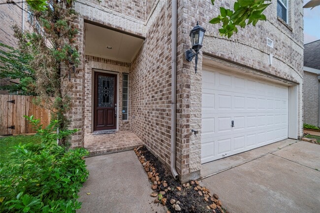 Building Photo - 14443 Basalt Ln