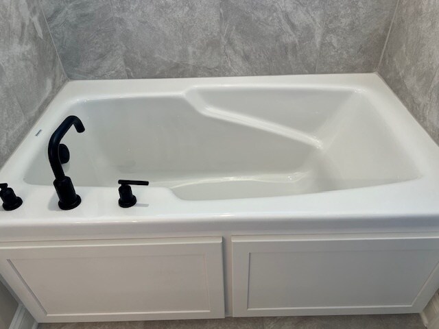 Building Photo - 29 Tara Dr