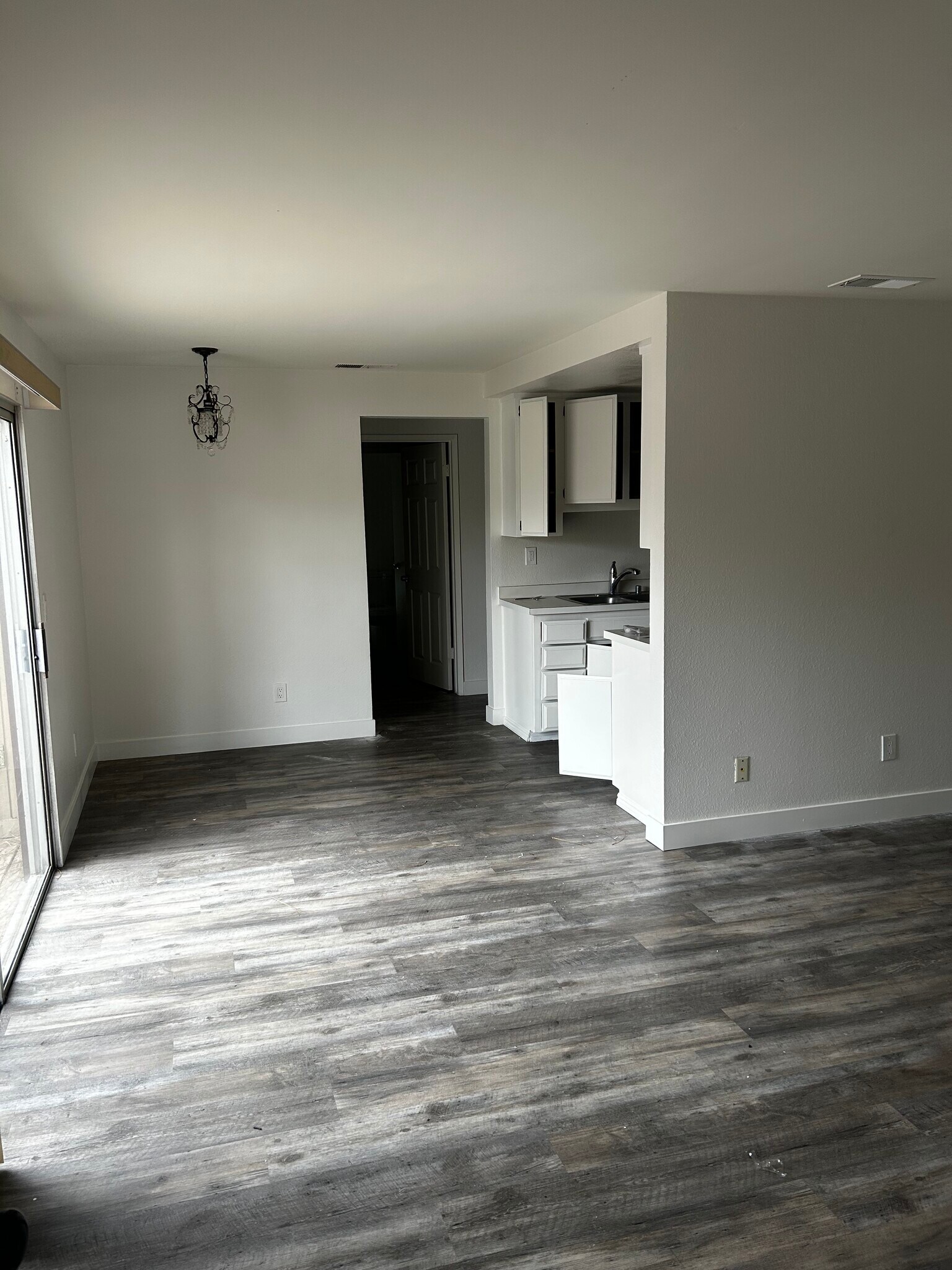 Building Photo - 6516 College Grove Dr