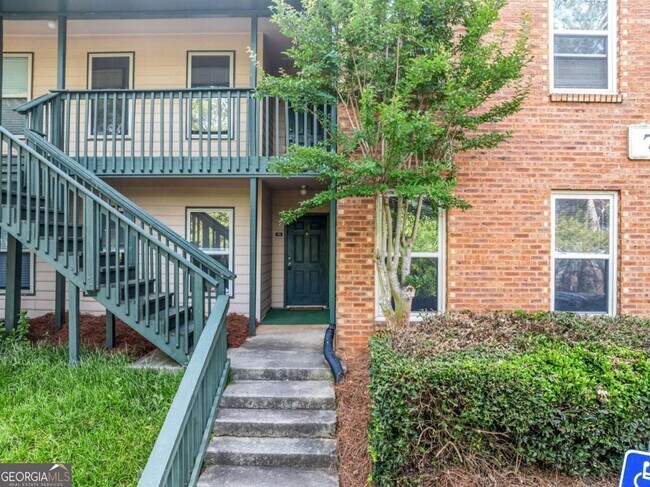 Building Photo - 705 Beaufort Cir