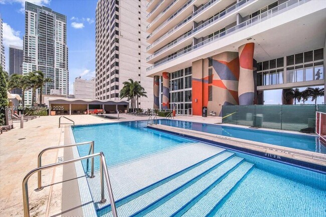 Building Photo - 50 Biscayne Blvd