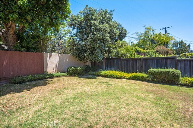 Building Photo - 3409 Palos Verdes Dr N