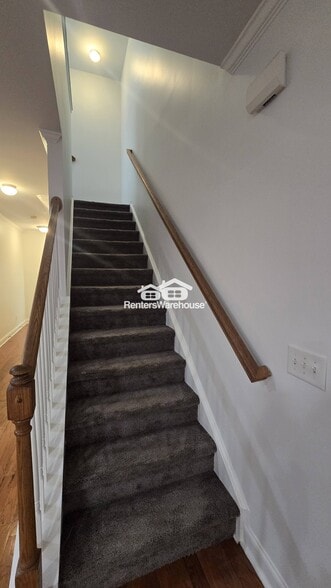 Building Photo - 2918 Ashlyn Pointe Dr