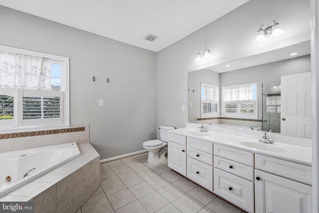 Building Photo - 22247 Waterberry Terrace
