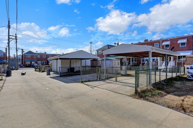 Primary Photo - Completed Renovated Townhouse