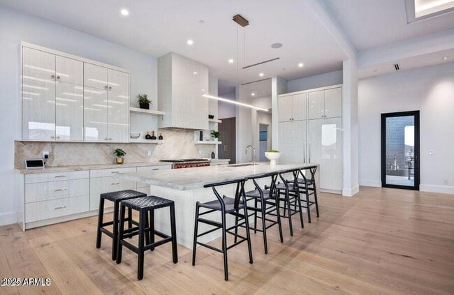 Building Photo - 4880 E Lone Mountain Rd N