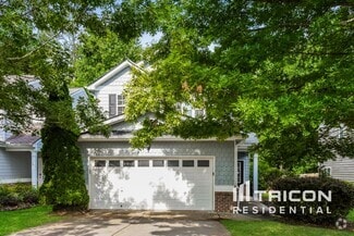 Building Photo - 204 Cole Ct