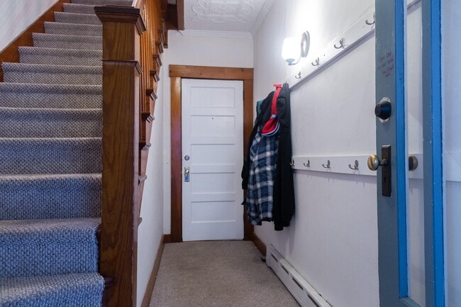 Building Photo - 180 Highland St