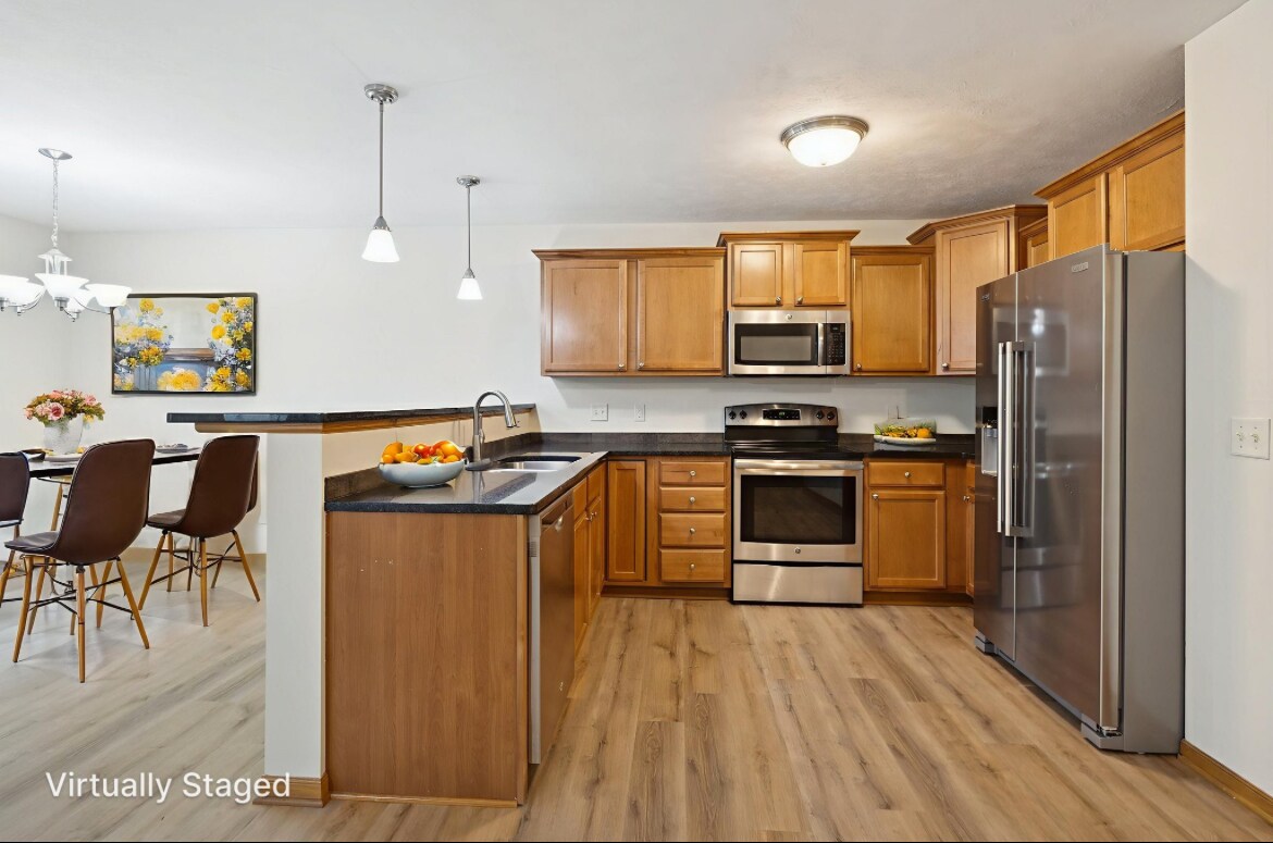 Building Photo - 8743 Remi Dr