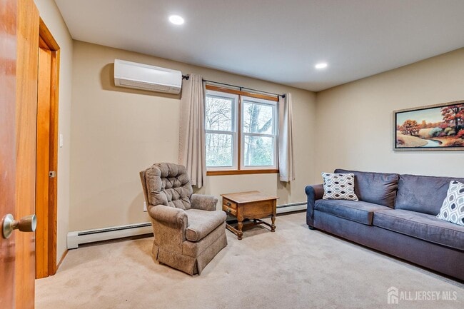 Building Photo - 92 Coleman St