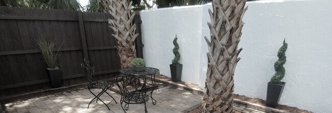 Building Photo - Beautiful  Furnished 1/1 condo x Rent  in Winter Park Next to Full Sail University !