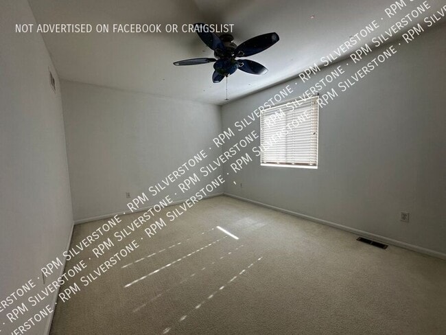 Building Photo - 2119 Cattail Cir