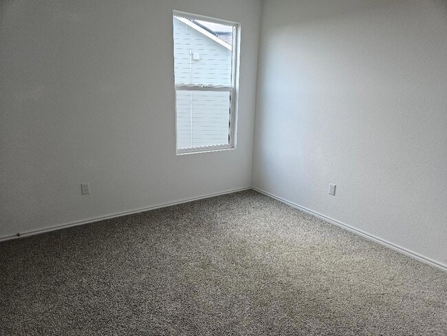 Building Photo - 17721 Somerville Ct