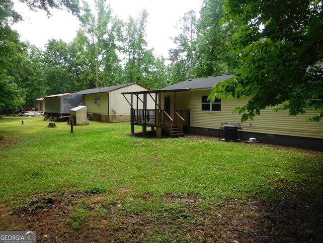 Building Photo - 145 Sarsen Cir