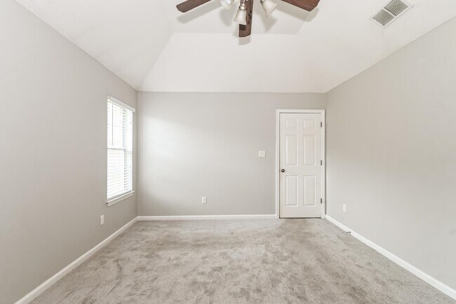 Building Photo - 1216 Jackson Pond Cir