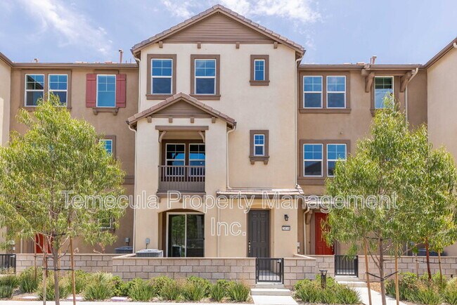 Primary Photo - 28048 Oakdale Dr