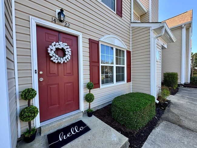 Building Photo - Updated & Ready 05-21-26! Dog Friendly Home w/Community Pool, Clubhouse, Tennis Courts & More!