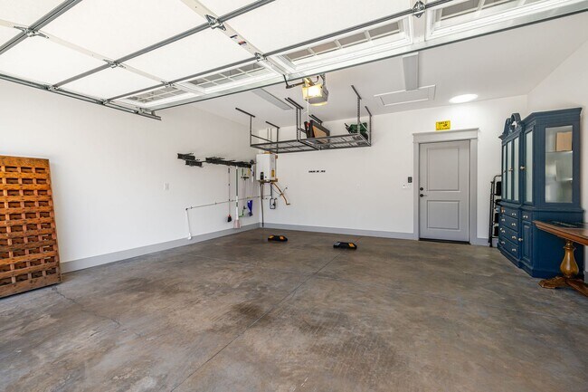 Building Photo - Modern & Fully-Furnished 3-Bedroom Home in Arden with Utilities Included