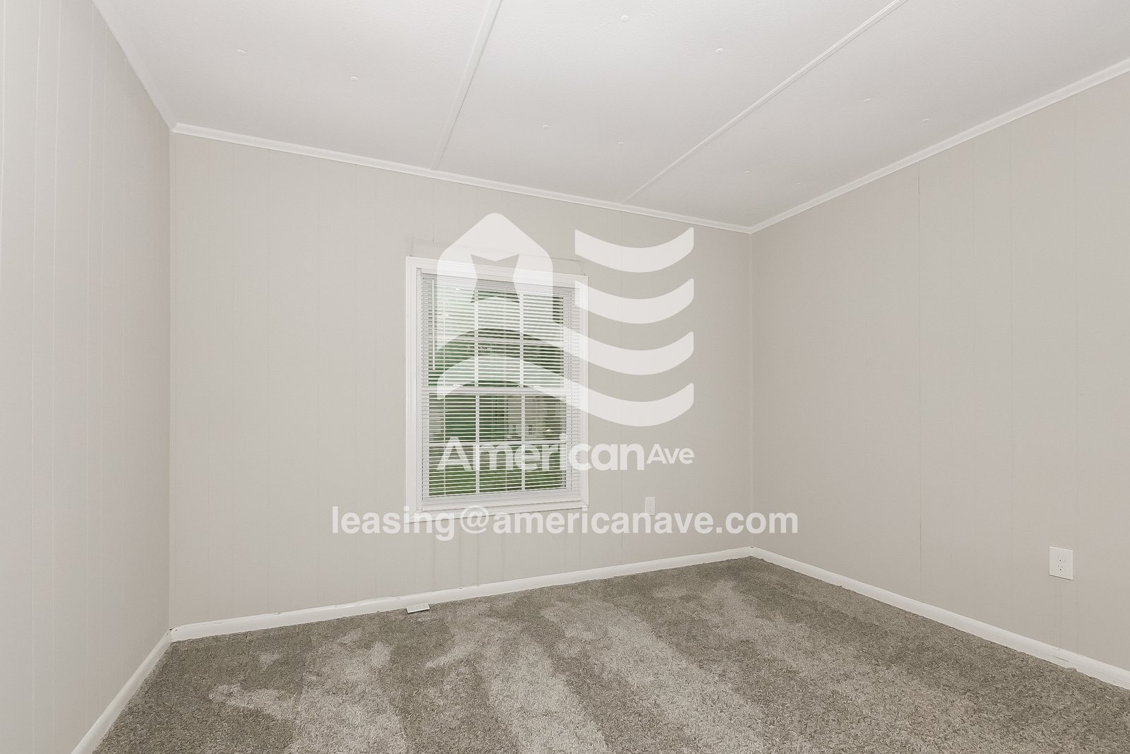 Building Photo - 129 Royal Ct