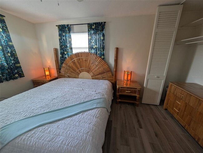 Building Photo - 402 Auburn Dr