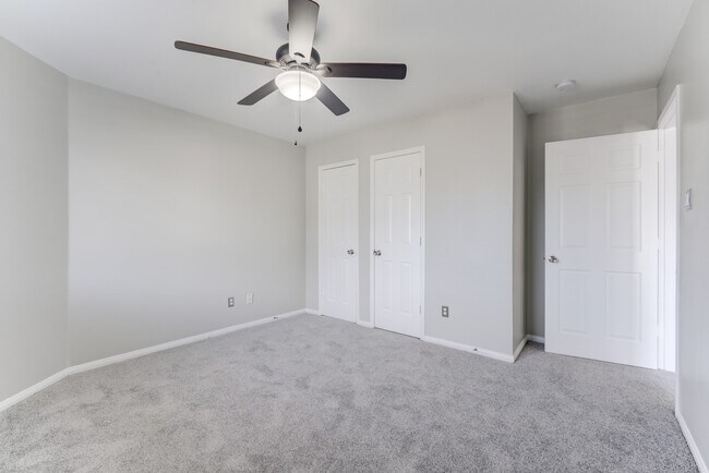 Building Photo - 12415 Silversmine Dr