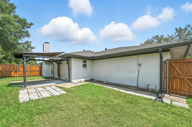 Building Photo - 2834 Townbluff Dr