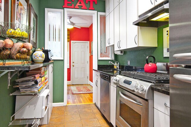 Building Photo - 4617 Arkansas Ave NW