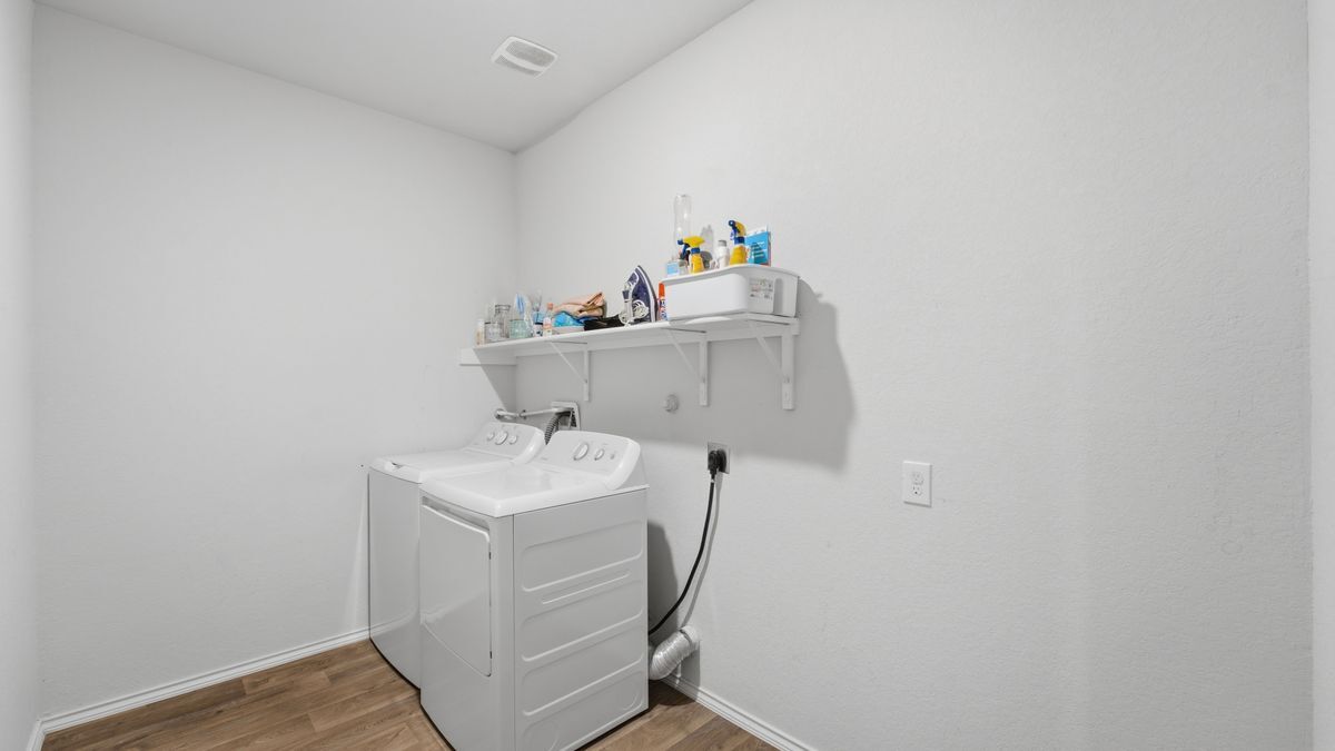 Building Photo - 4055 Fort Palmer Blvd