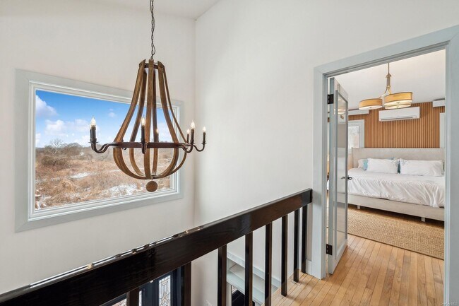 Building Photo - 8 Big Reed Path