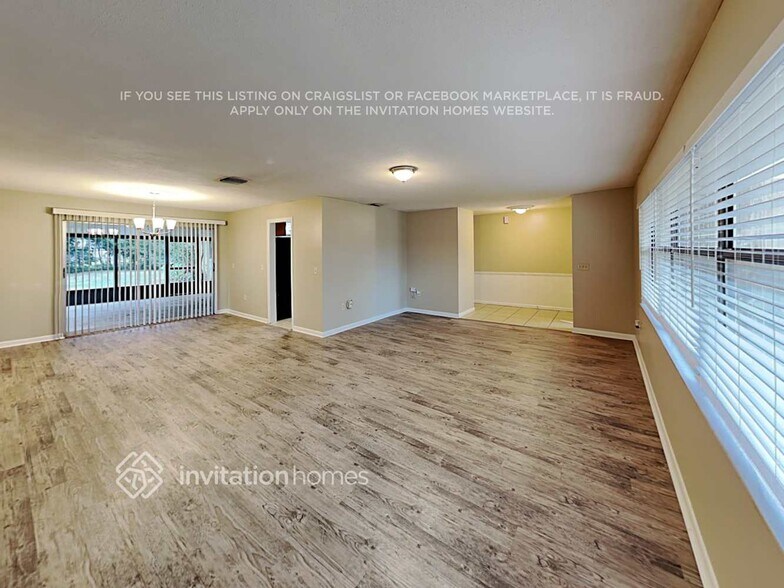 Building Photo - 3015 Bay Tree Dr