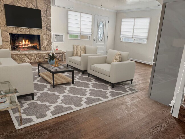 Building Photo - 2592 Yucca Rd