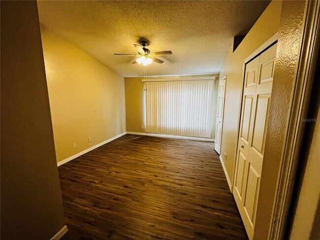 Building Photo - 8526 HUNTERS KEY Cir