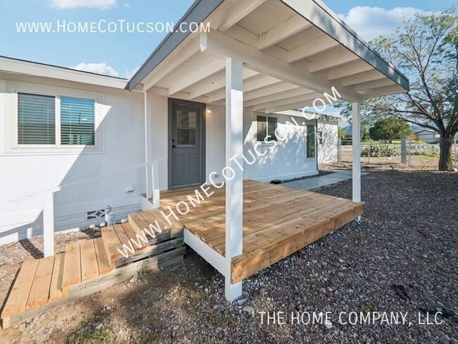 Building Photo - 5281 E Branding Iron Dr
