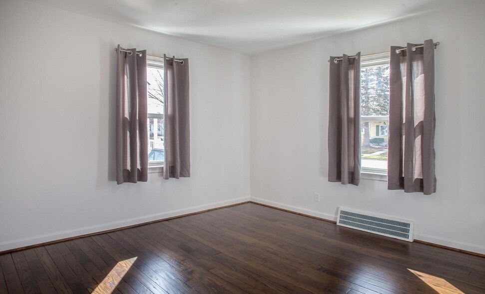 Bedroom 1 - 2223 Coy St