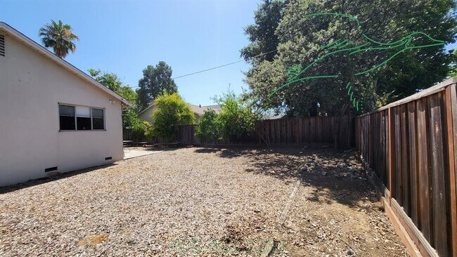 Building Photo - 7941 Woodlark Way