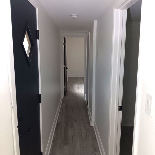 Building Photo - 3353 N 2nd St