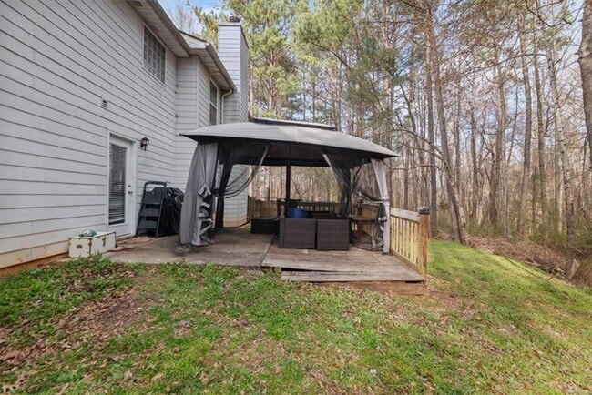 Building Photo - 504 Trotters Ln