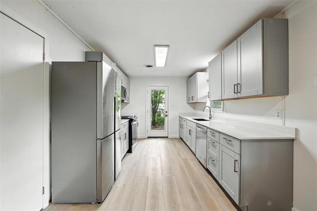 Building Photo - 1308 Dartmouth Pl