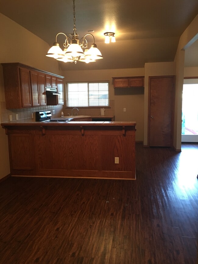 Building Photo - 17317 Bronze Ln