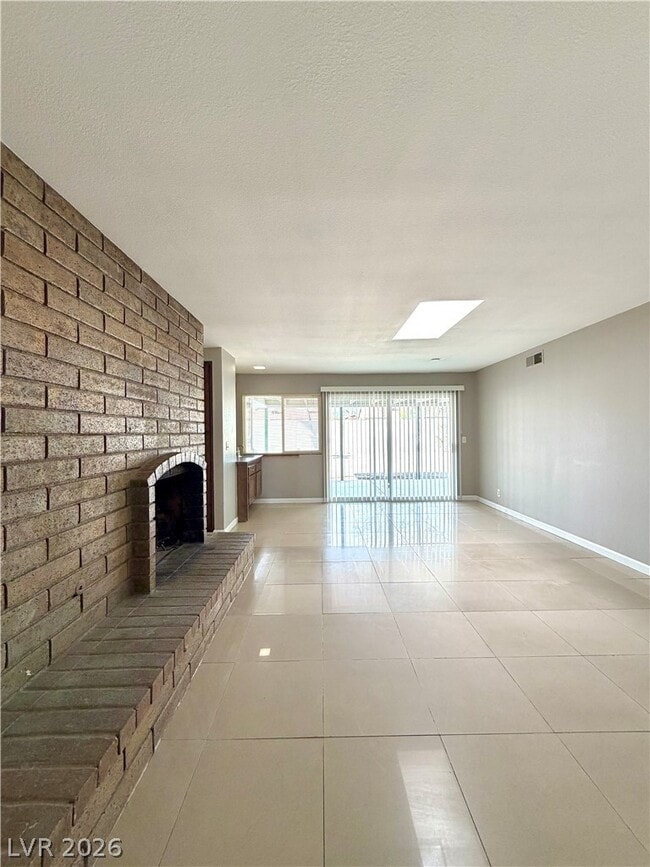 Building Photo - 4407 De Forest St