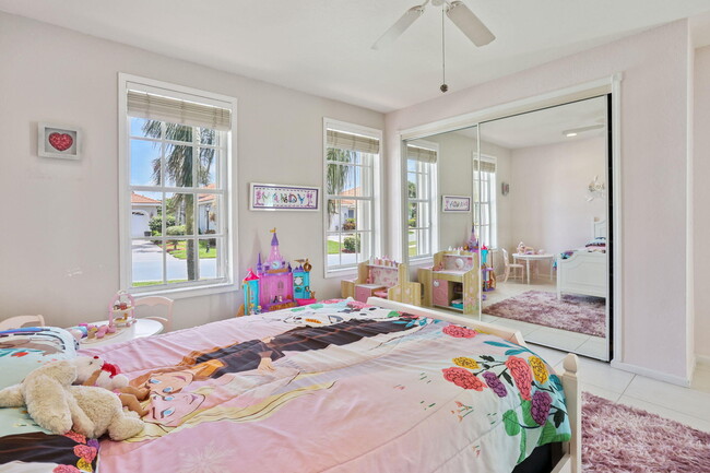 Building Photo - 6718 Portside Dr